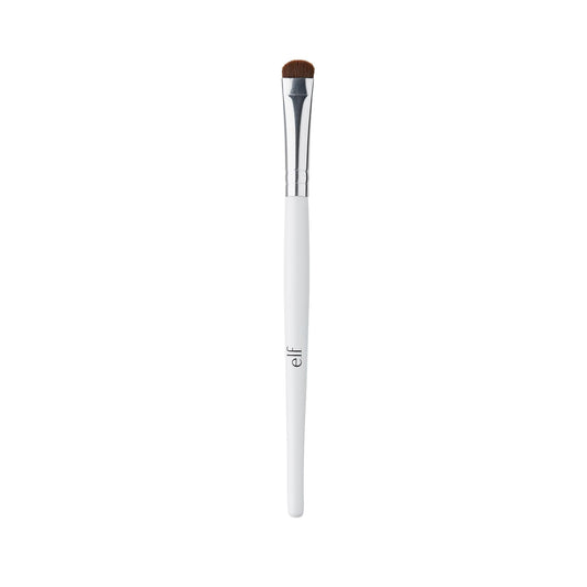 E.L.F. Smudge Brush, Short Curved Brush For Expertly Smoothing Color For A Smoky Look, Perfect For Contouring & Defining Eyes, V